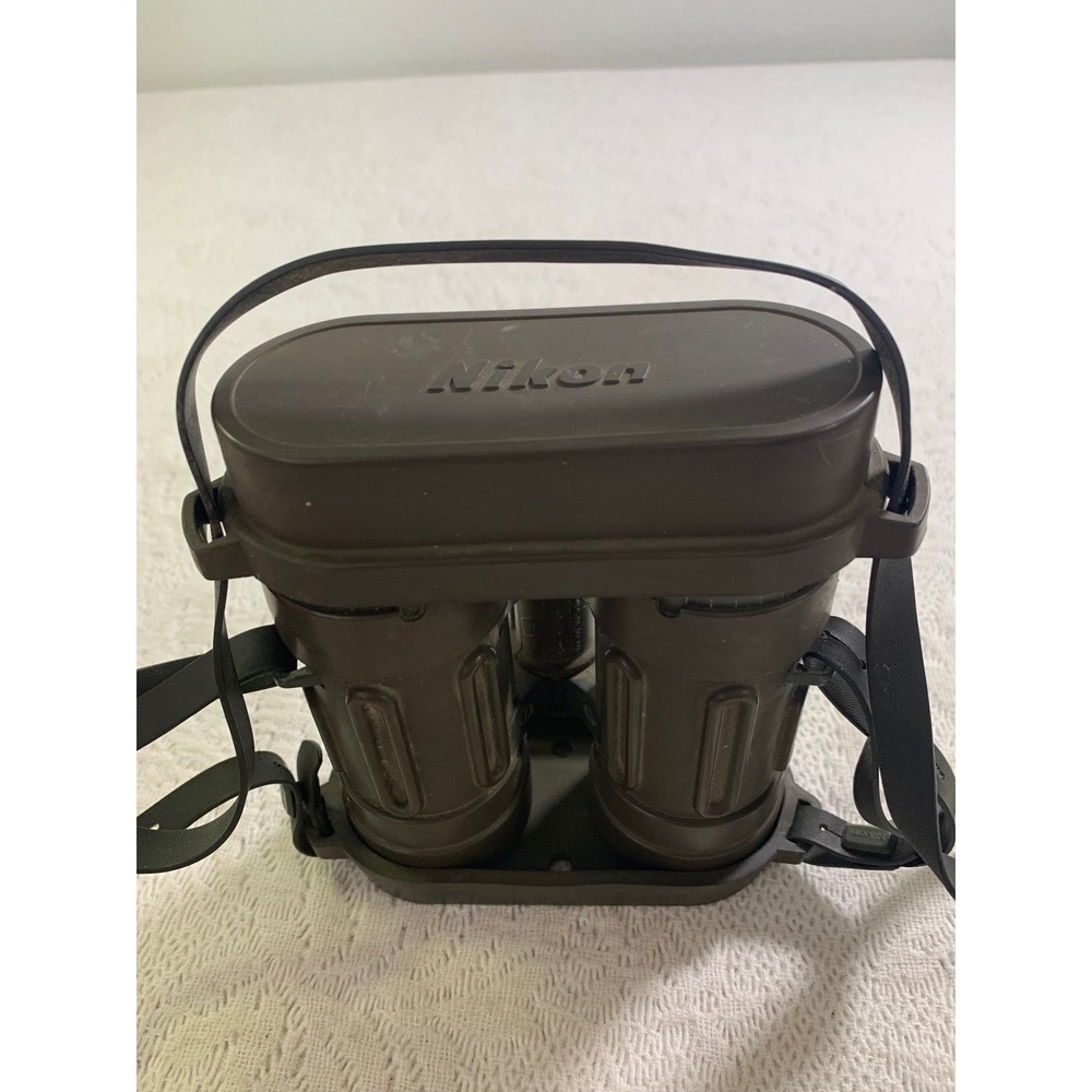 Vintage Nikon 8x30 7.5 Degree Rubber Armored Military Style Binoculars 568564